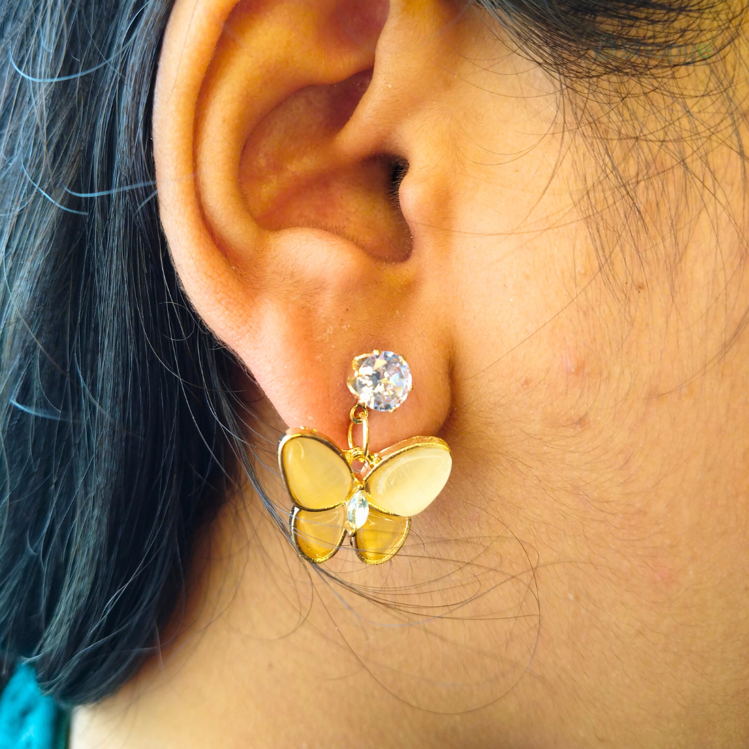 Pearl Stud & Bow Earrings Set – Elegant 3-in-1 Crystal & Rhinestone Design