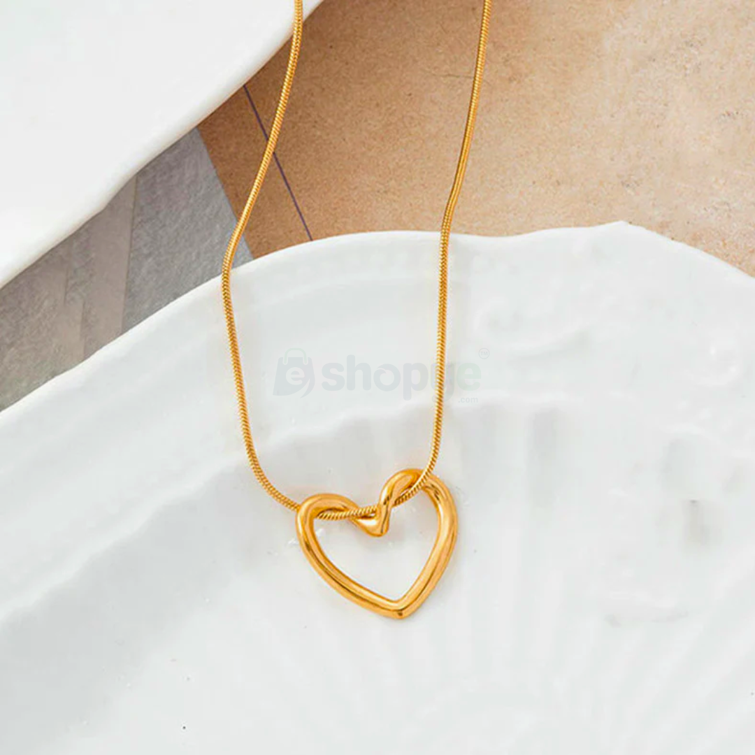 Fashion Accessory Gold-Plated Anti Tarnish Heart Pendant Necklace