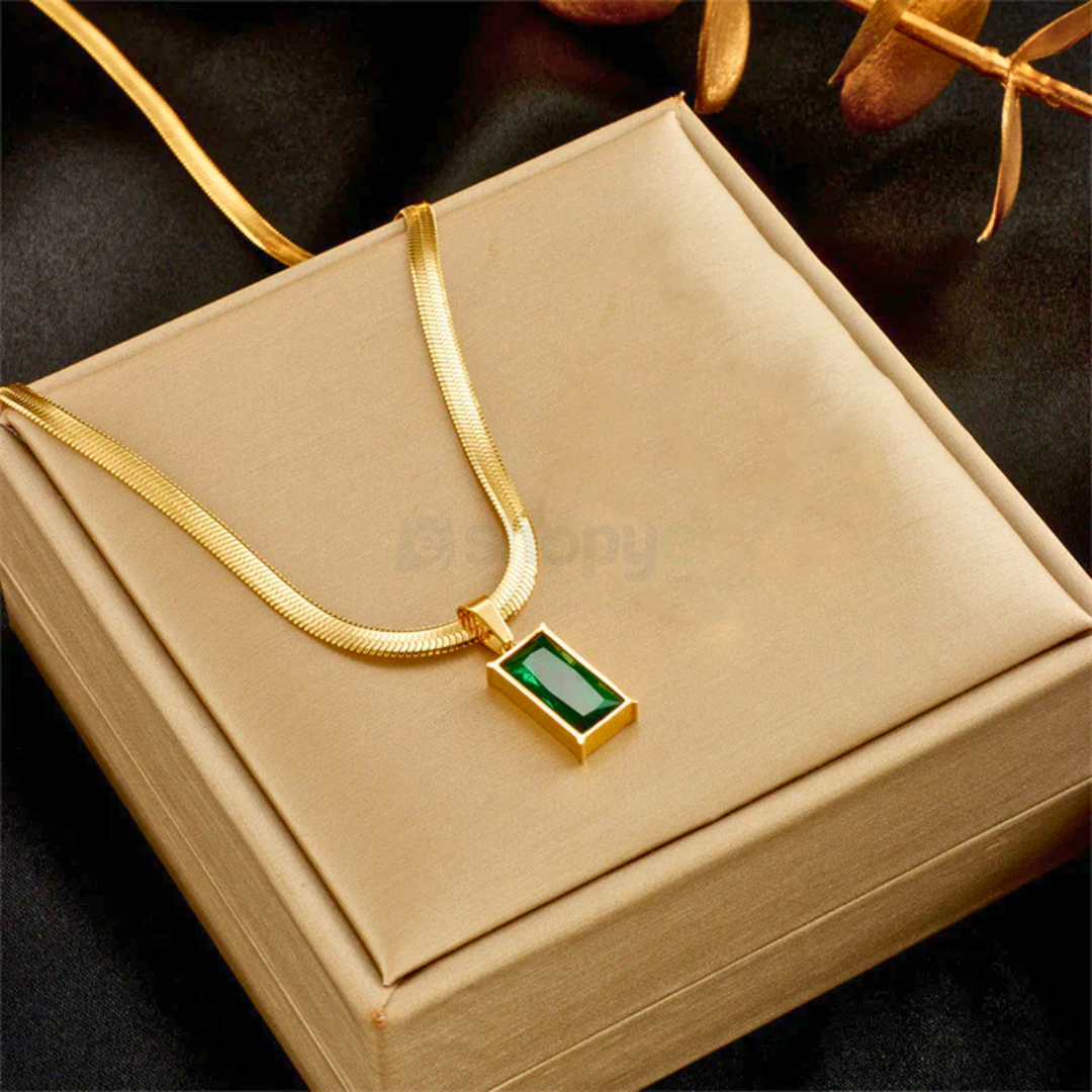Gold Plated Green Geometric Pendant – Stylish Anti-Tarnish Jewelry
