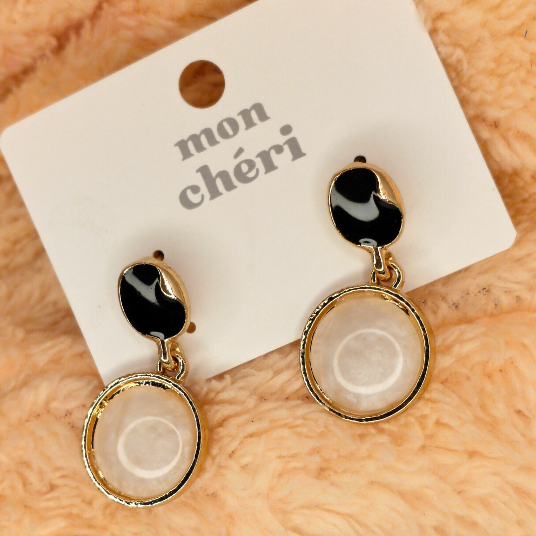 Mon Chéri Dual Tone Drop Earrings – Elegant Black & Pearl White Design