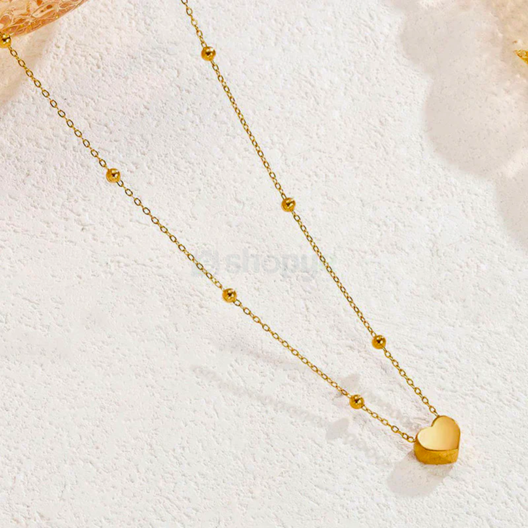 Gold-Plated Anti Tarnish Heart Themed Pendant