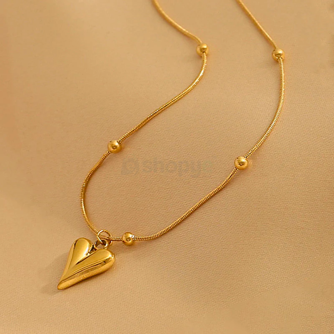 Tarnish Resistant Heart Pendant – Gold-Plated Stainless Steel Jewelry