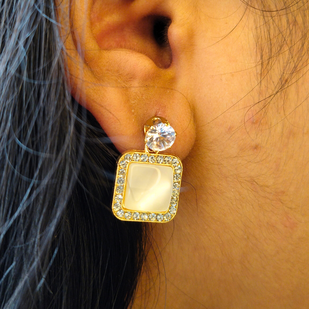 Crystal Pearl Halo Drop Earrings – Classic Elegance for Every Occasion