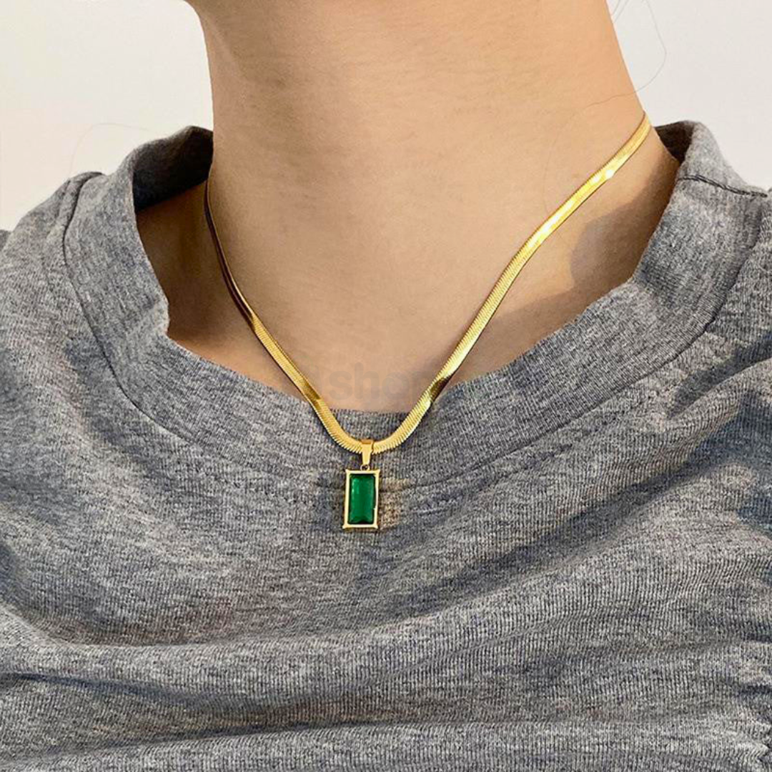 Gold Plated Green Geometric Pendant – Stylish Anti-Tarnish Jewelry