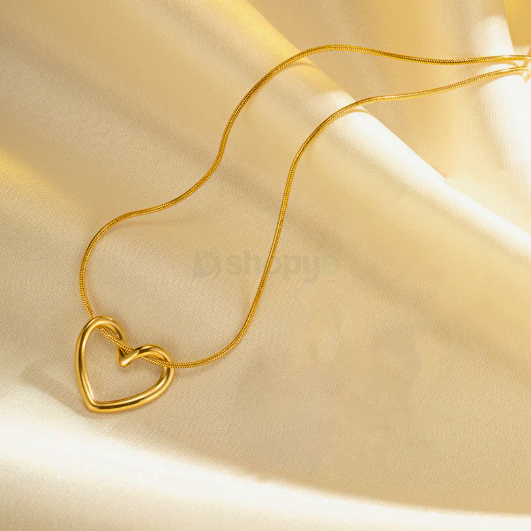 Fashion Accessory Gold-Plated Anti Tarnish Heart Pendant Necklace