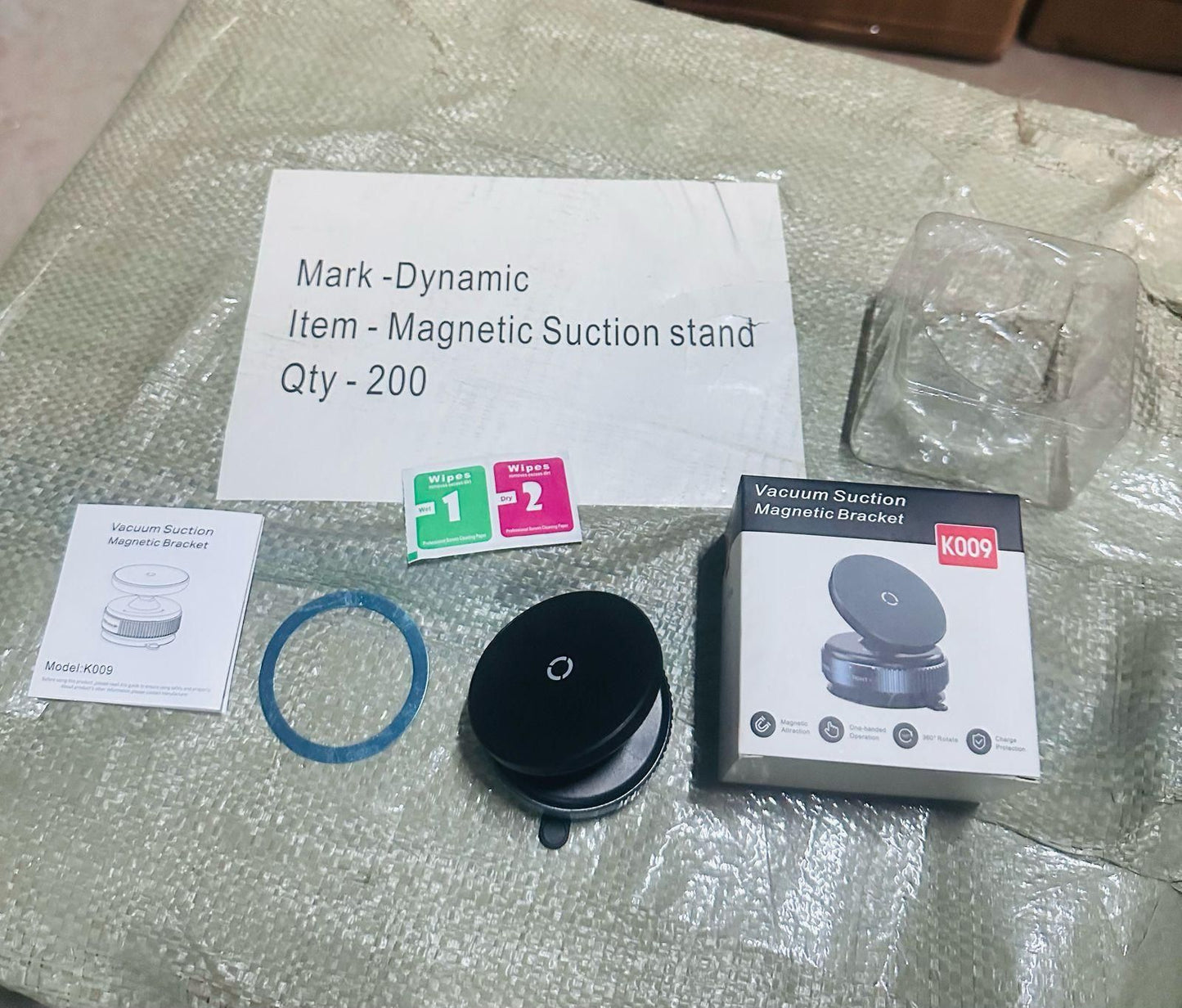 ESHOPYE ™ Magnetic Suction Phone Holder