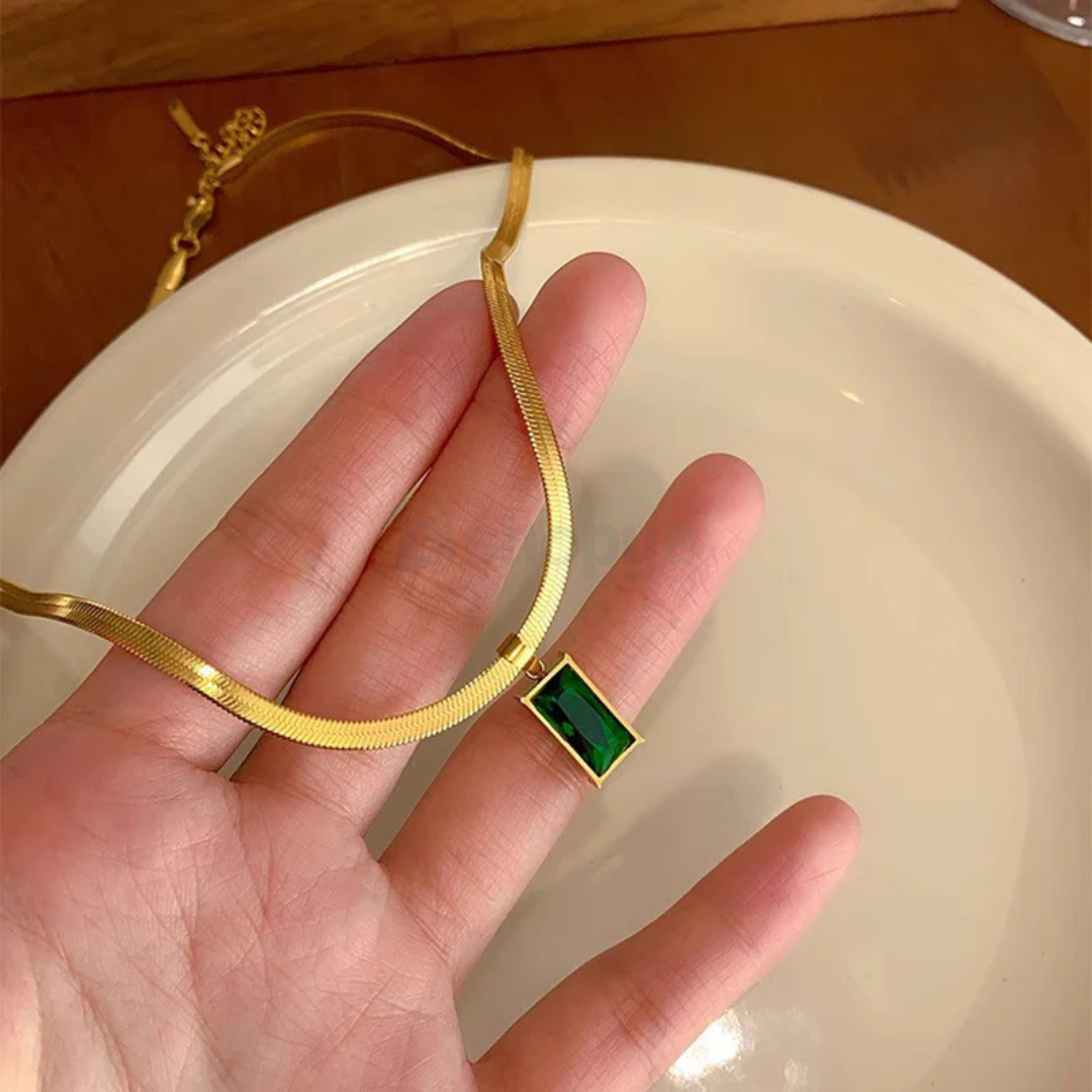 Gold Plated Green Geometric Pendant – Stylish Anti-Tarnish Jewelry