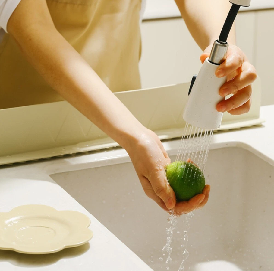 ESHOPYE ™ Kitchen Island Sink Backsplash Guard Lightweight for Sink Bathroom Household Beige