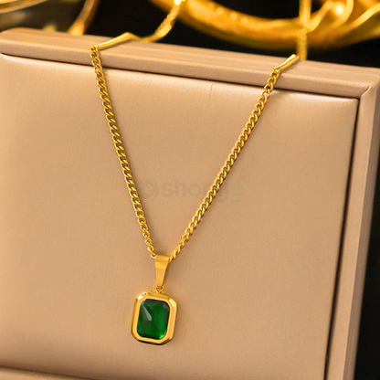 Gold Plated Green Geometric Pendant – Anti Tarnish Stylish Jewelry