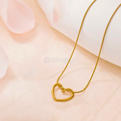 Fashion Accessory Gold-Plated Anti Tarnish Heart Pendant Necklace