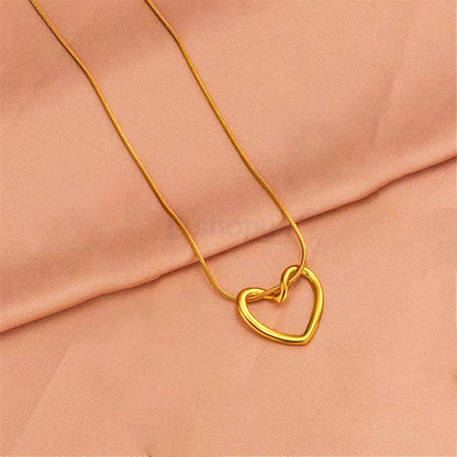Fashion Accessory Gold-Plated Anti Tarnish Heart Pendant Necklace