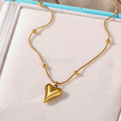 Tarnish Resistant Heart Pendant – Gold-Plated Stainless Steel Jewelry