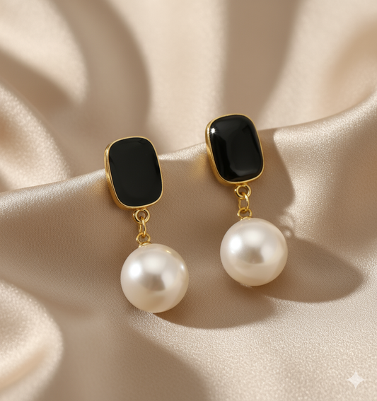 Black Pearls Elegant Drop Earrings – Timeless Black & Pearl Jewelry